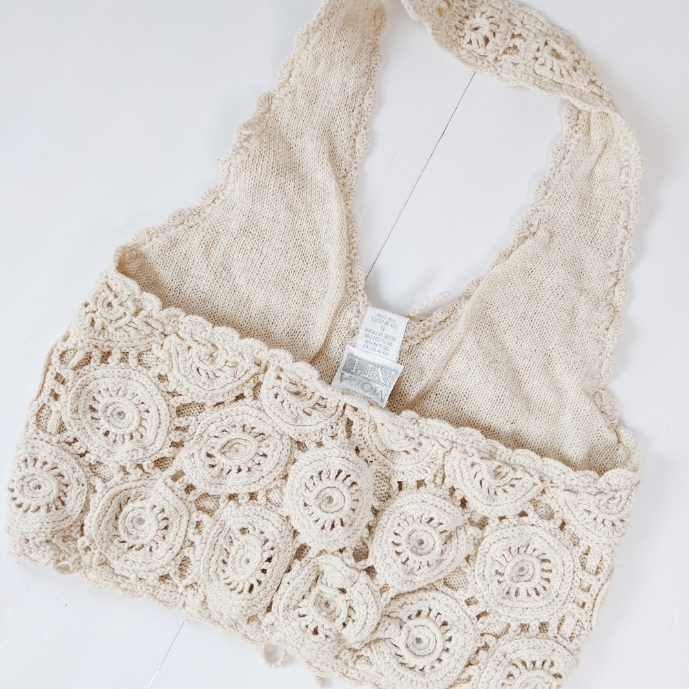 Vintage 90s Moda Boho Crochet Crop Halter Top - Picture 5 of 9
